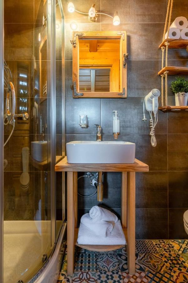 Domki Widokowe Wooden Luxury Chalet & Jacuzzi زومب المظهر الخارجي الصورة